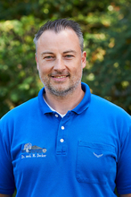 Arzt Dr med Decker sucht Weiterbildungsassistenten