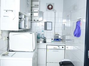 Praxisabgabe Zahnarzt Sterilisationsraum